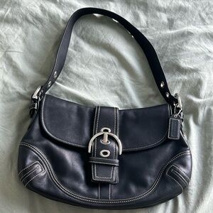Authentic vintage Coach soho shoulder bag